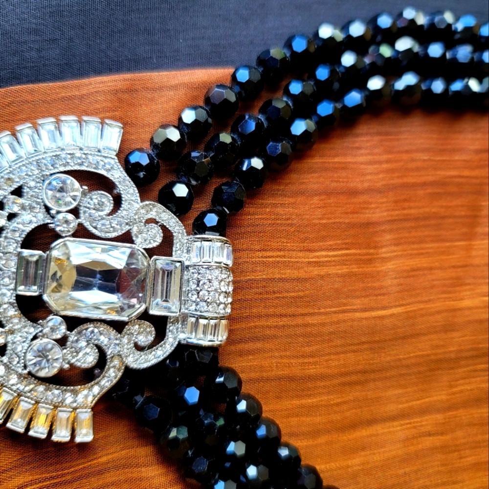 Banana Republic Necklace.